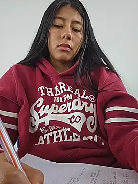 CarlaAlvez online show from February 20, 2026, 2:41 pm