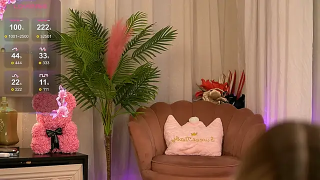 ChloeVelvet online show from February 26, 2025, 12:20 am
