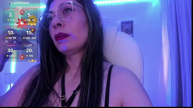 Snapshot of _lara1 chatting on November 21, 2025, 7:46 pm lara1 online show from November 21, 2025, 7:46 pm