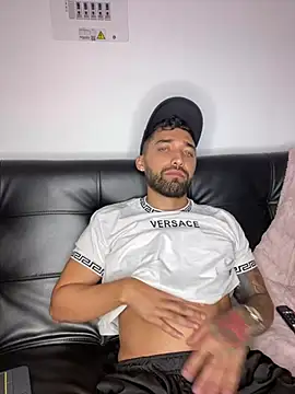 Sweet and caramel online show from February 5, 2025, 4:25 pm