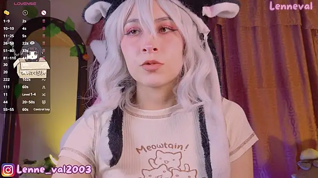 Lenneval1 online show from November 13, 2025, 3:10 am