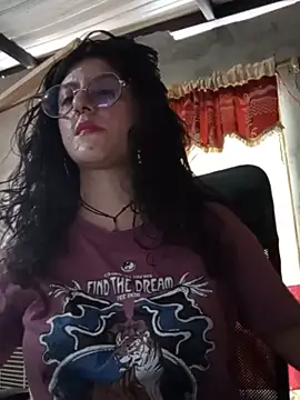 Snapshot of LoveElectra chatting on July 15, 2026, 5:53 pm LoveElectra online show from July 15, 2026, 5:53 pm