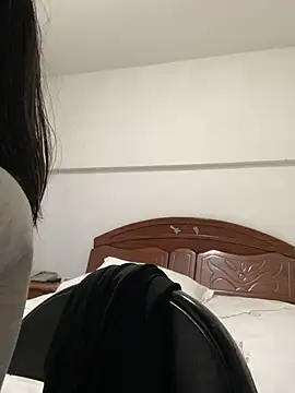 gunian online show from November 9, 2025, 2:43 pm