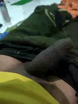 bananadick     online show from January 13, 2026, 7:40 pm