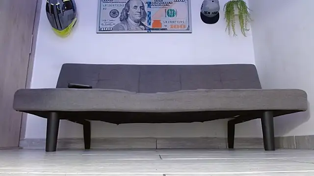Snapshot of boss_of_cash chatting on May 6, 2026, 12:25 am boss of cash online show from May 6, 2026, 12:25 am