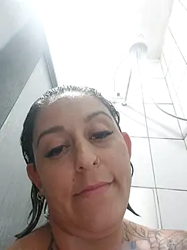 baixinhaloira online show from February 20, 2025, 2:29 am