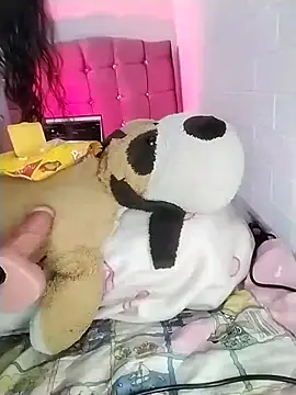 Yaz Moon online show from November 9, 2025, 3:21 am