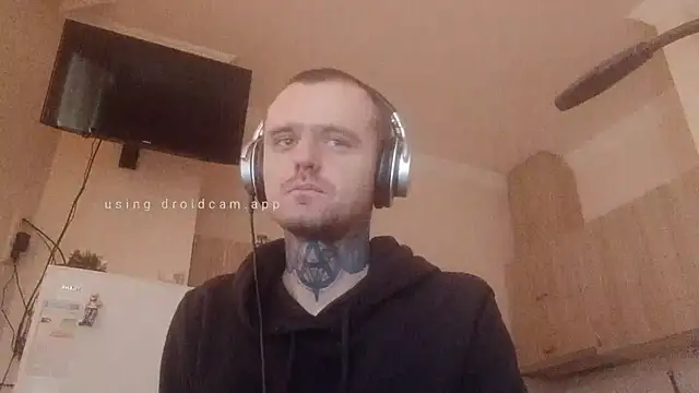 HappyZebra13 online show from January 15, 2025, 12:25 pm