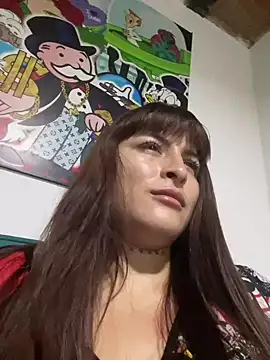 Liah ferrer online show from July 6, 2026, 5:25 am