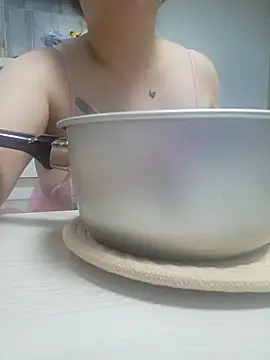 Snapshot of asiancat1 chatting on January 17, 2025, 6:15 am asiancat1 online show from January 17, 2025, 6:15 am