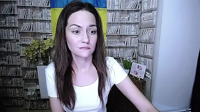 Snapshot of Lina_Star_S chatting on November 12, 2025, 10:08 am Lina Star S online show from November 12, 2025, 10:08 am