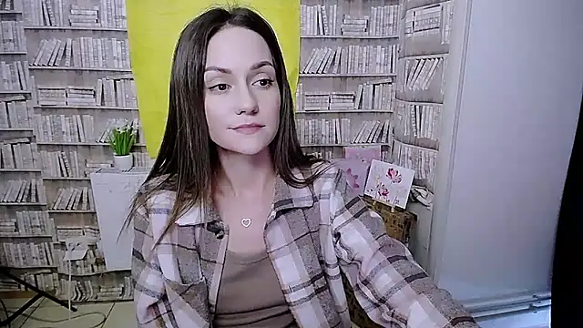 Lina Star S online show from September 29, 2025, 6:31 am