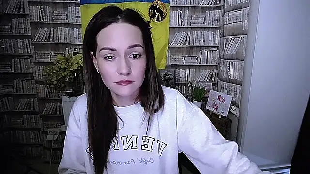 Snapshot of Lina_Star_S chatting on November 3, 2025, 7:02 am Lina Star S online show from November 3, 2025, 7:02 am