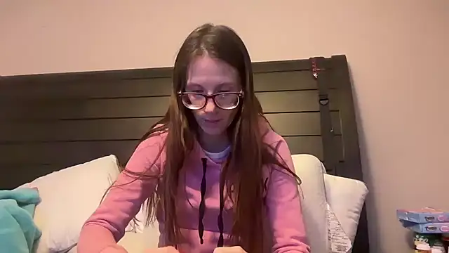 Snapshot of yourstrulylivy69 chatting on February 18, 2025, 2:59 am yourstrulylivy69 online show from February 18, 2025, 2:59 am