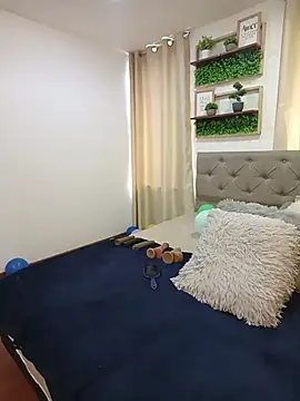 sasi luna online show from March 24, 2026, 2:06 pm