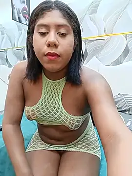 CamilosaOrtega online show from May 28, 2026, 12:00 pm