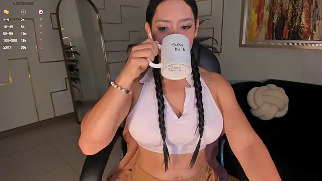 IsabelBornner online show from February 27, 2026, 7:03 pm