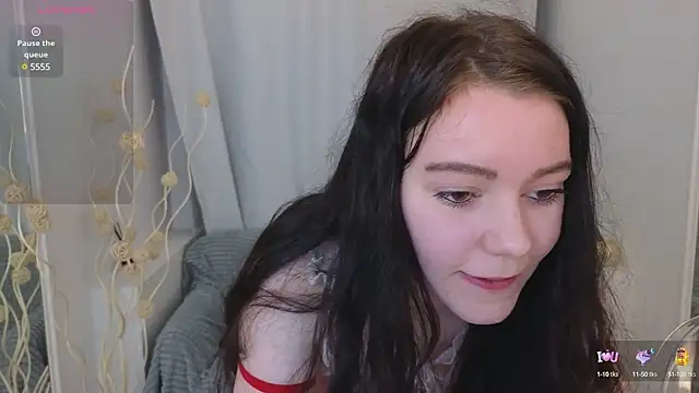 Snapshot of Lana__Cute_ chatting on January 29, 2025, 2:32 pm Lana Cute online show from January 29, 2025, 2:32 pm