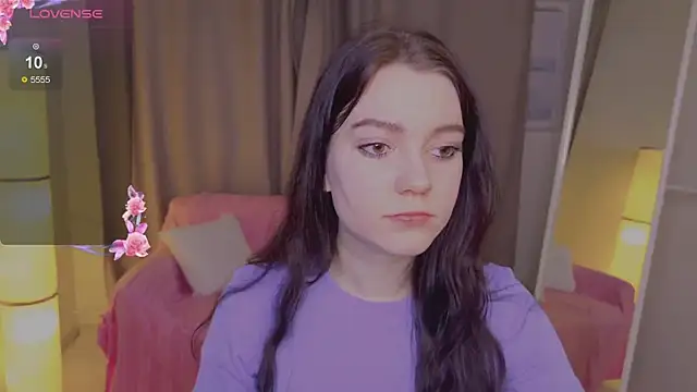 Snapshot of Lana__Cute_ chatting on March 15, 2025, 2:55 pm Lana Cute online show from March 15, 2025, 2:55 pm