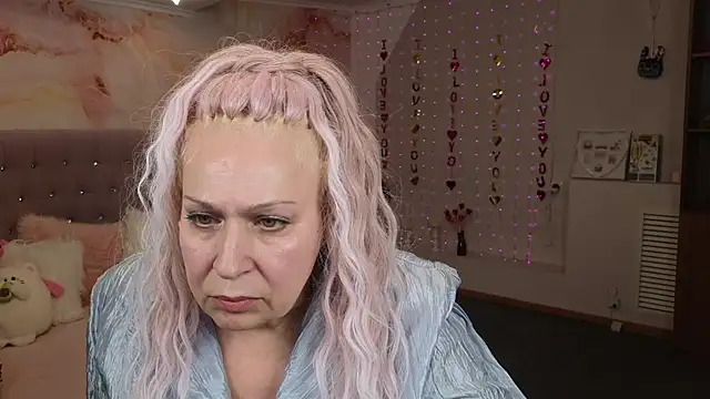 Penelope Pinky online show from February 23, 2025, 2:25 pm