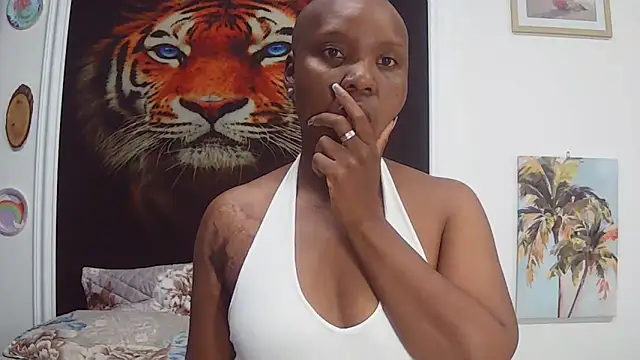 NicoleBitch87 online show from May 5, 2026, 11:24 am