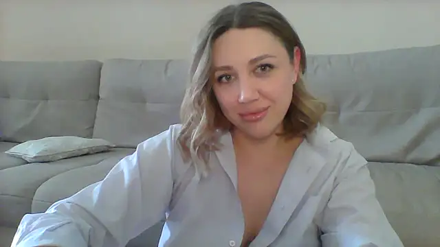 VickyLove047 online show from March 9, 2025, 11:25 am