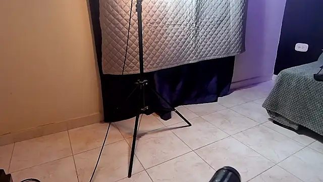 anais tgn online show from March 20, 2025, 11:45 pm