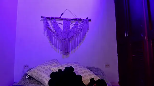 anais tgn online show from October 11, 2025, 11:00 am