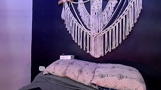 anais tgn online show from March 13, 2025, 10:10 pm