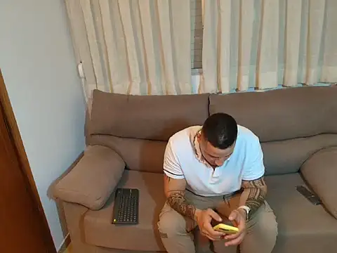 Geishastudios online show from October 30, 2025, 9:33 pm