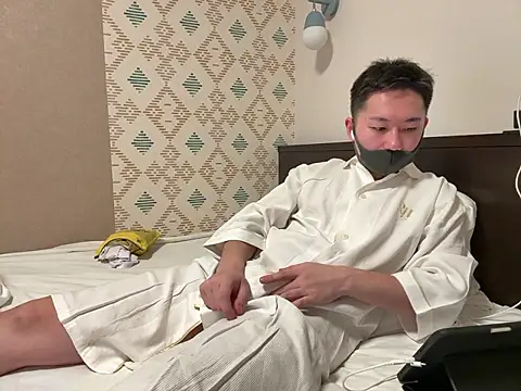 Snapshot of da_ichi chatting on February 18, 2026, 11:39 am da ichi online show from February 18, 2026, 11:39 am