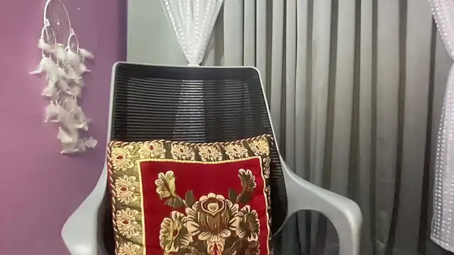 fairyC for u online show from October 10, 2025, 8:48 am