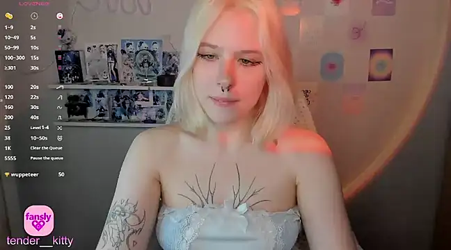 Snapshot of tender_kiitty chatting on February 8, 2025, 3:31 pm tender kiitty online show from February 8, 2025, 3:31 pm