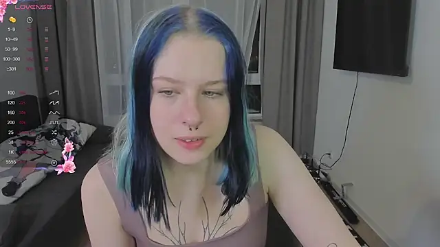 tender kiitty online show from January 8, 2026, 4:24 pm