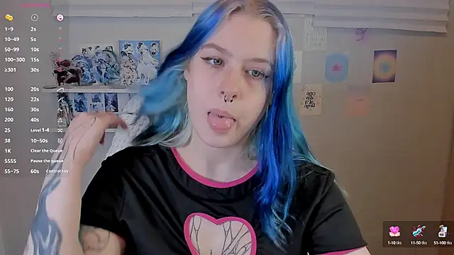 Snapshot of tender_kiitty chatting on September 30, 2025, 2:12 pm tender kiitty online show from September 30, 2025, 2:12 pm