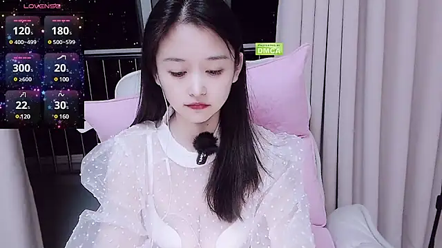 CN-Babycat online show from March 19, 2025, 10:55 am