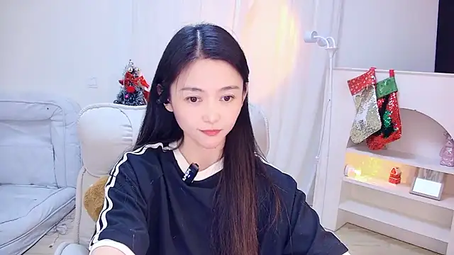 Snapshot of CN-Babycat chatting on December 18, 2025, 3:49 pm CN-Babycat online show from December 18, 2025, 3:49 pm