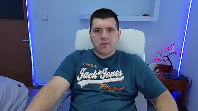 JasonJacks online show from September 20, 2025, 5:01 am