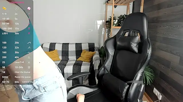 Snapshot of DarkErica chatting on February 24, 2026, 1:12 pm DarkErica online show from February 24, 2026, 1:12 pm