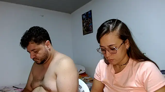 Snapshot of Paloma_Desire chatting on March 4, 2025, 8:05 pm Paloma Desire online show from March 4, 2025, 8:05 pm