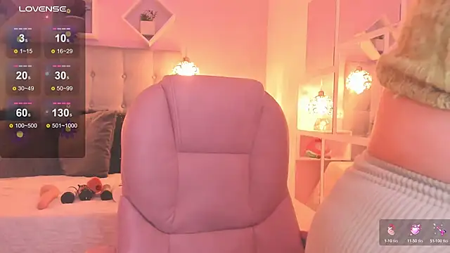 melanie hh online show from November 9, 2025, 4:05 am