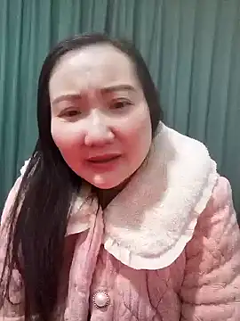 Snapshot of MM_ZQ432 chatting on December 17, 2024, 11:49 am MM ZQ432 online show from December 17, 2024, 11:49 am