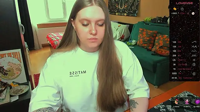 Alice Dreamgirl  online show from February 27, 2026, 11:54 am