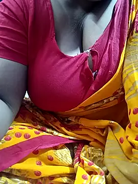 Hot-Manshi2 online show from November 12, 2025, 7:29 pm