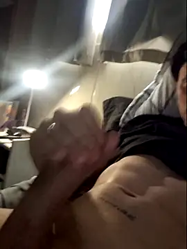 Leinad27 online show from December 22, 2025, 4:07 pm