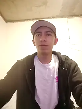 Snapshot of Fetichetanga chatting on February 28, 2025, 3:15 am Fetichetanga online show from February 28, 2025, 3:15 am