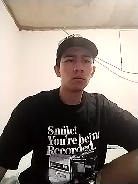 Snapshot of Fetichetanga chatting on February 14, 2025, 4:15 am Fetichetanga online show from February 14, 2025, 4:15 am