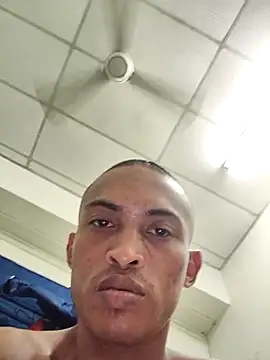 Snapshot of Amiyrul97 chatting on November 19, 2025, 8:09 pm Amiyrul97 online show from November 19, 2025, 8:09 pm