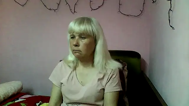 sakura blonde online show from March 20, 2026, 1:23 pm