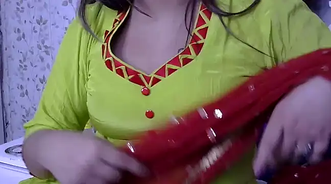 Noor  Kaur online show from March 13, 2025, 9:05 pm